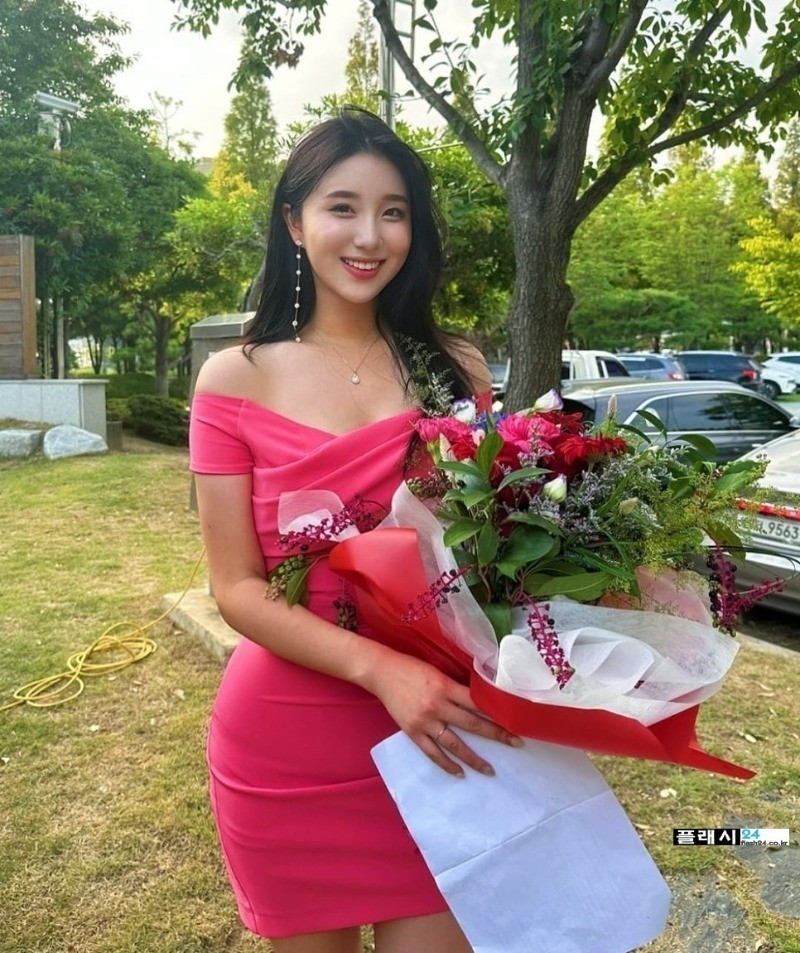 육덕진 김현영 SSG랜더스 치어리더 셀카-4