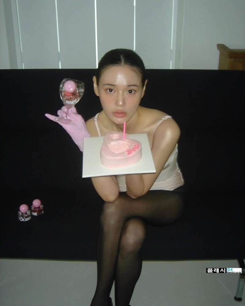 ㅇㅎ)같이 축하해 주고싶은 신예 김희재-2
