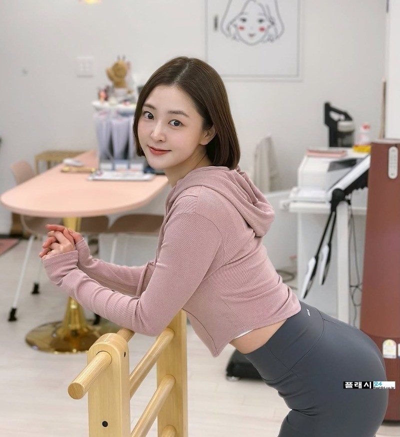 ㅇㅎ)외모만큼은 며느리감 필라테스 강사 심아윤-5
