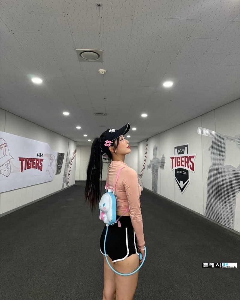 워터걸 기아타이거즈 유세빈 치어리더-8