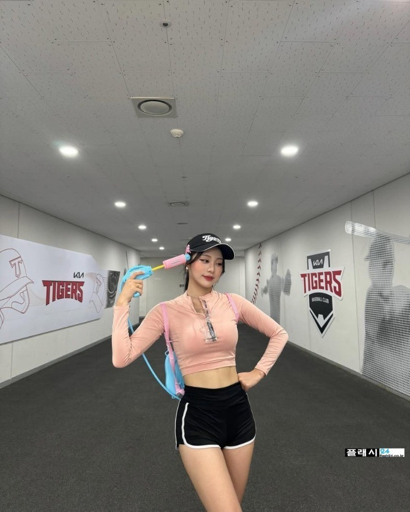 워터걸 기아타이거즈 유세빈 치어리더-10