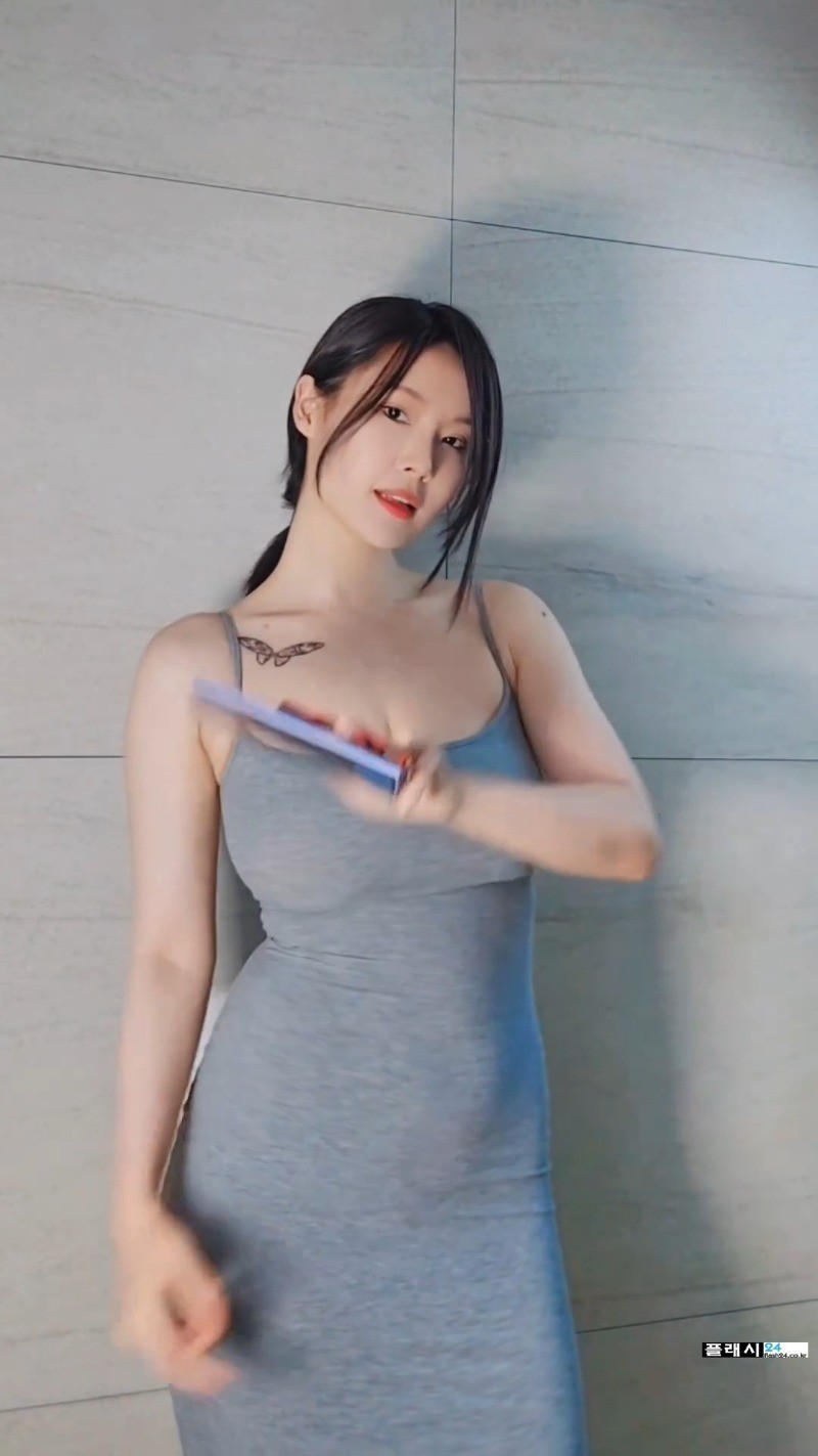 오빠 내꺼 보고싶은거야