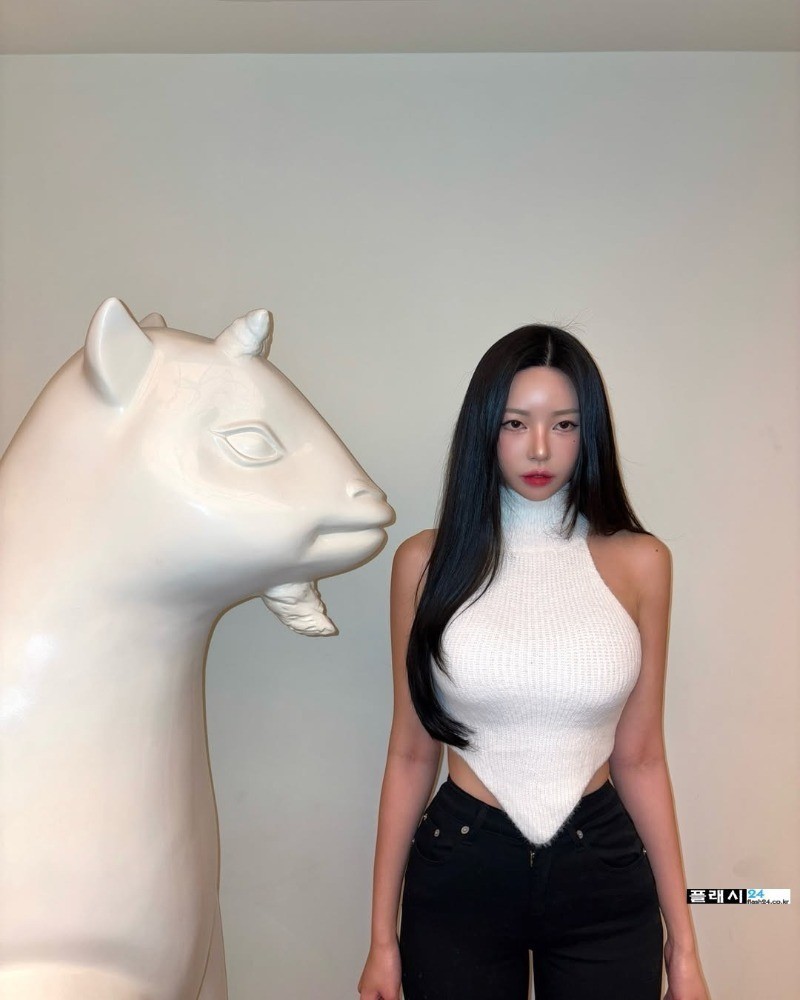 월급 두배 주고싶은 BJ 동그란 오피스룩-6