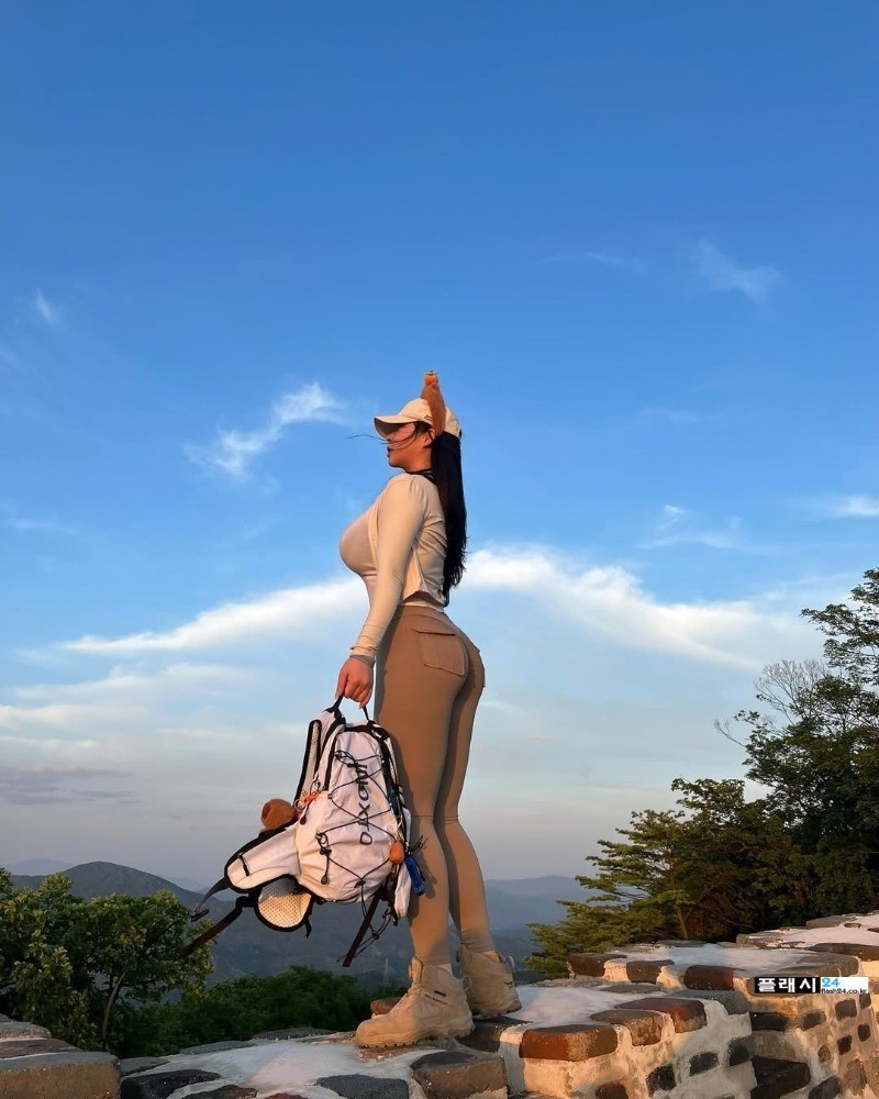 ㅇㅎ)피지컬 엄청난 사격녀-5