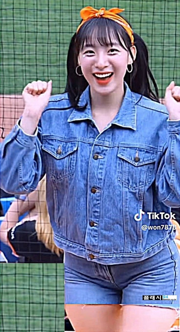 하체 장난없는 하지원 치어리더-13