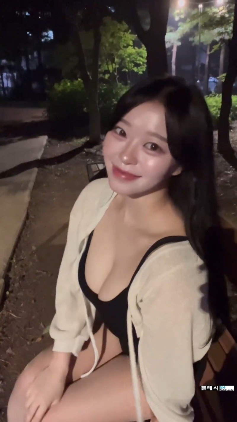 ㅇㅎ)집앞 데이트 할때 여친 느낌-5
