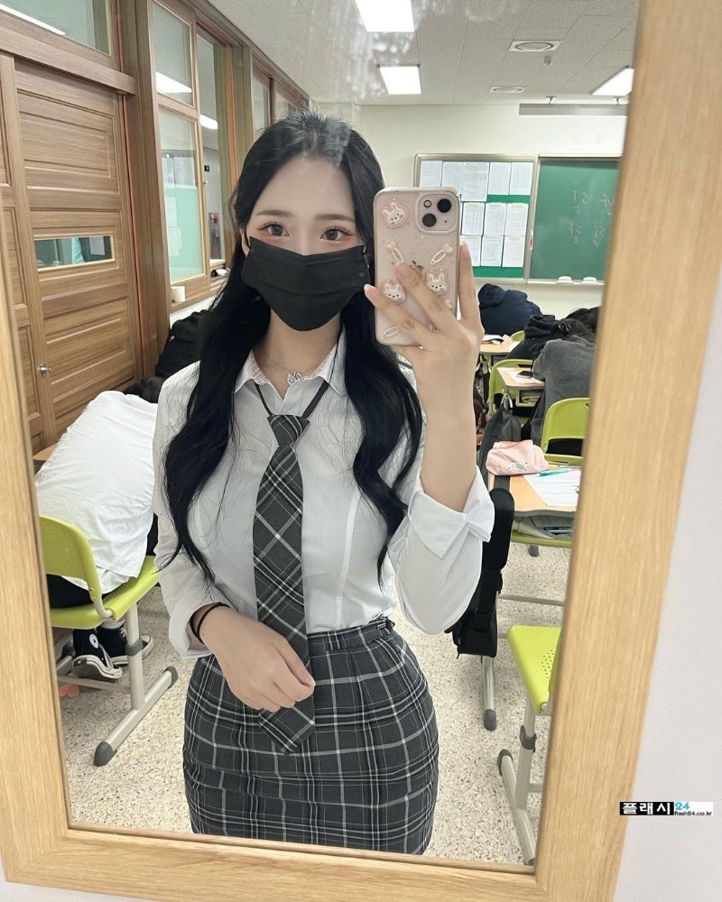 치어리더 이소민 몸매 장난 없네-16