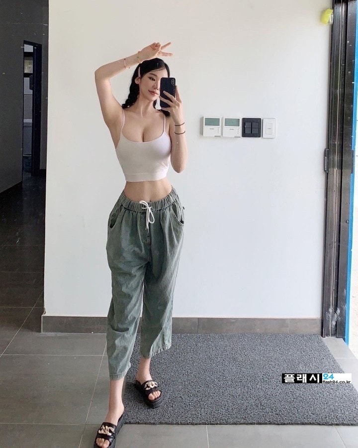 바람직한 홈트 패션-3