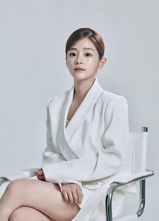 배우 채서안 비키니 몸매-6