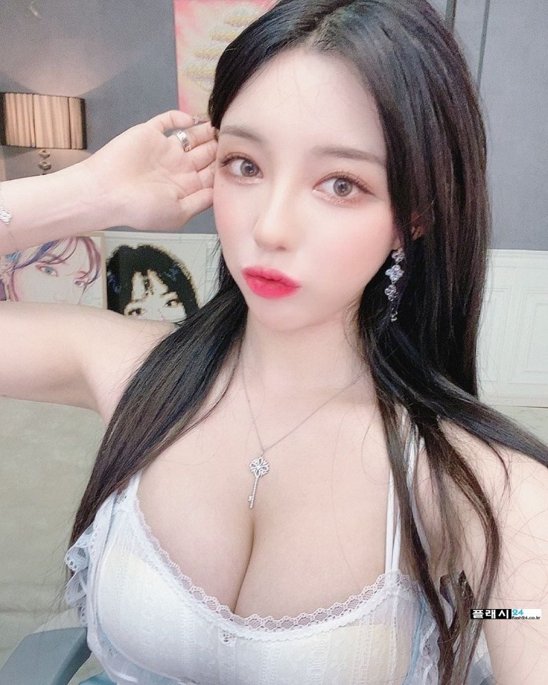 지삐(최지현) 동영상 크리에이터의 위엄-5