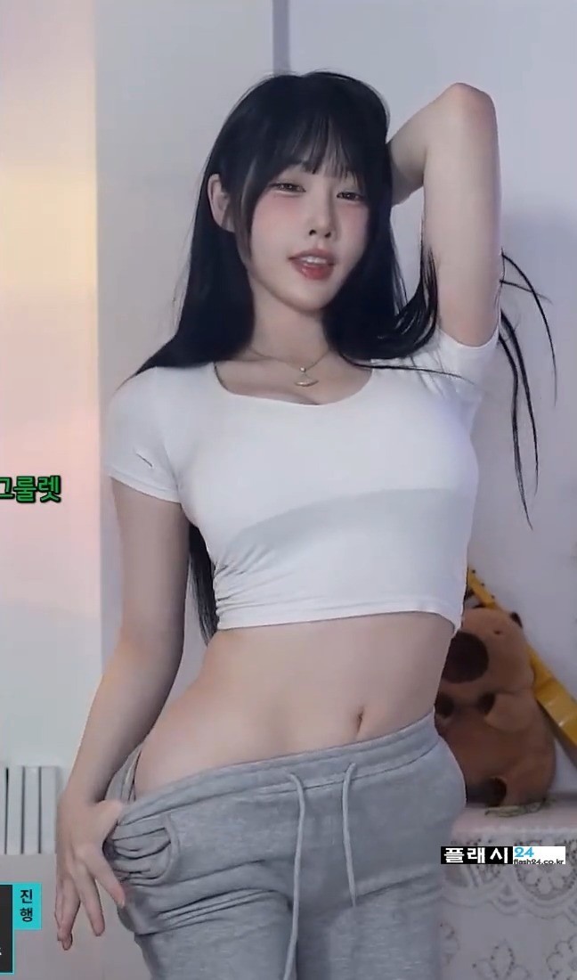 치골 강조하는 한갱 회색 츄리닝