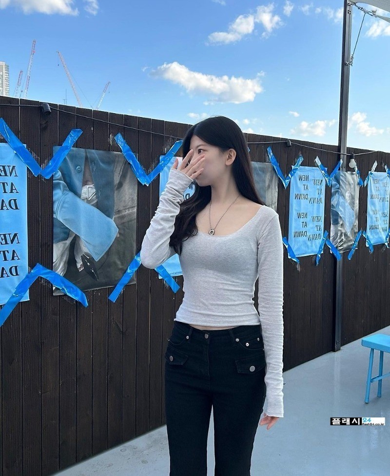 남자는 늘 이런 수수한 얼굴을 좋아하지