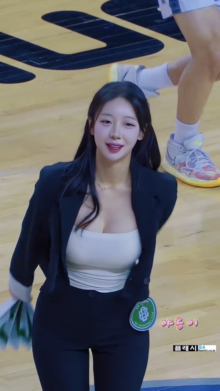 그렇게 오진다는 우수한 치어리더-4