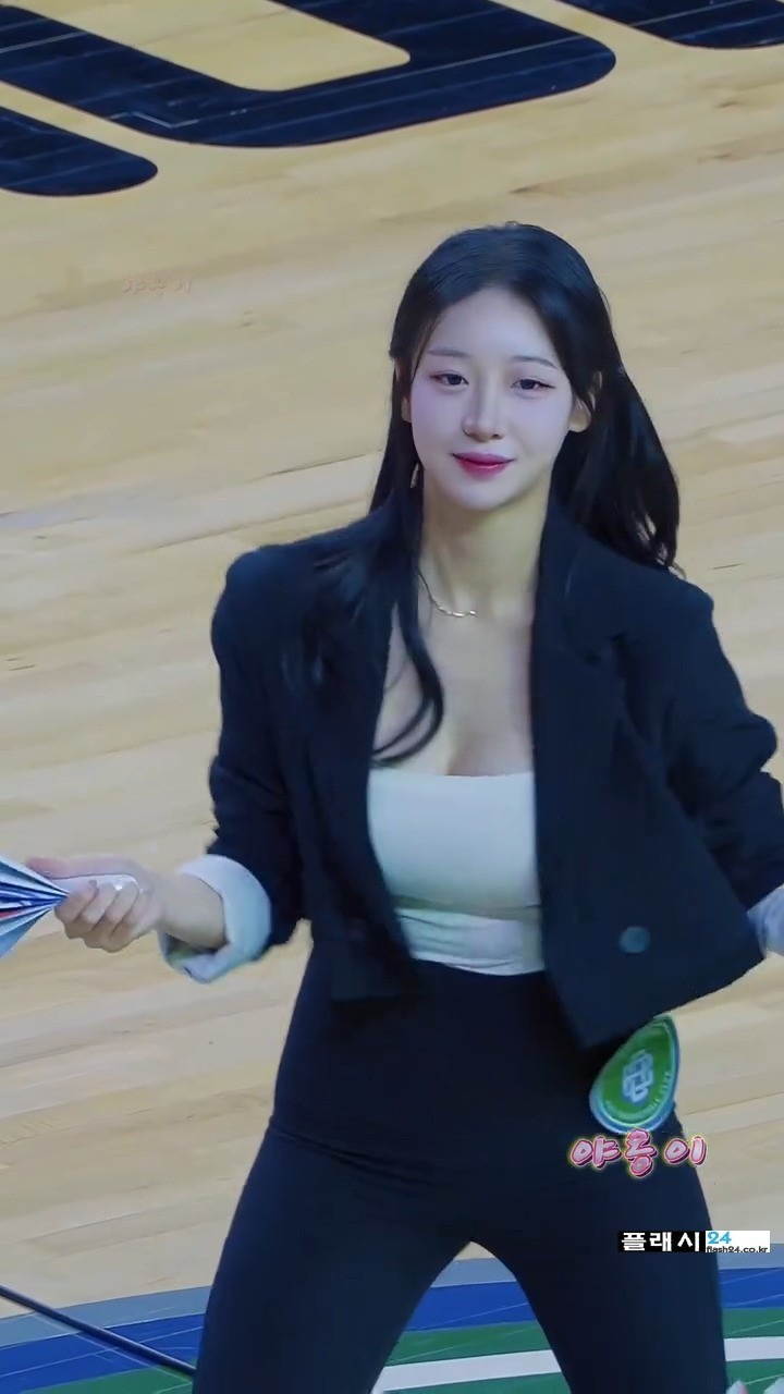 그렇게 오진다는 우수한 치어리더-10