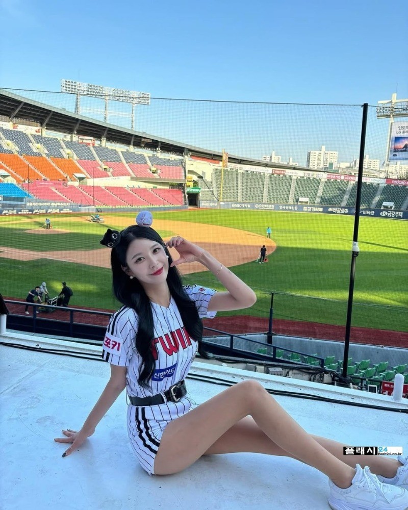 ㅇㅎ)같이 여행 다니고 싶은 치어리더 원민주-3