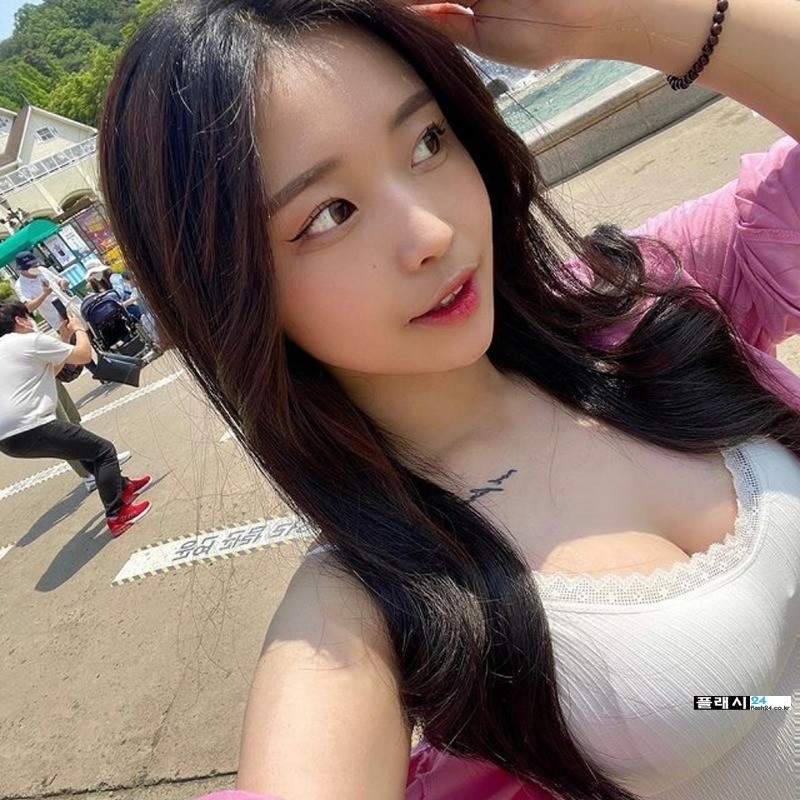 ㅇㅎ)여친과 보내는 풀빌라 남친 시점-7