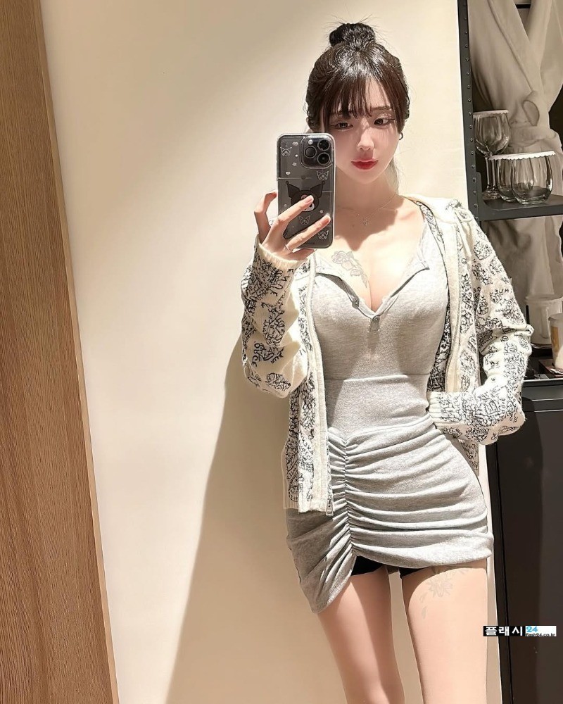 유혜디 그 타투 다 보고싶소-3