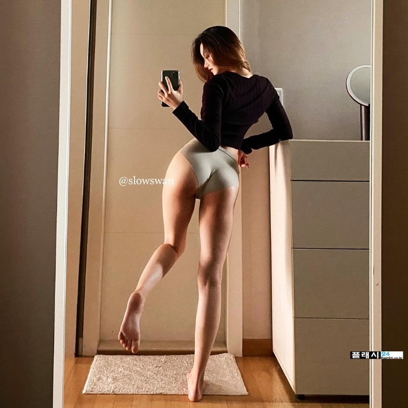 ㅇㅎ)필라은 누나 자세 장난 아님