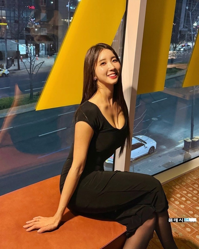 ㅇㅎ)핑크힙응비 조은비 근육질이야-7
