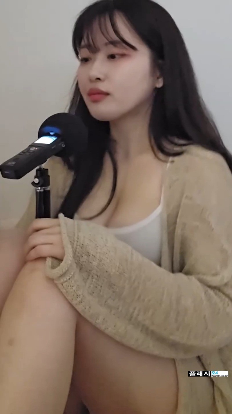 손흔들어 주는 소람잉 나시티-5