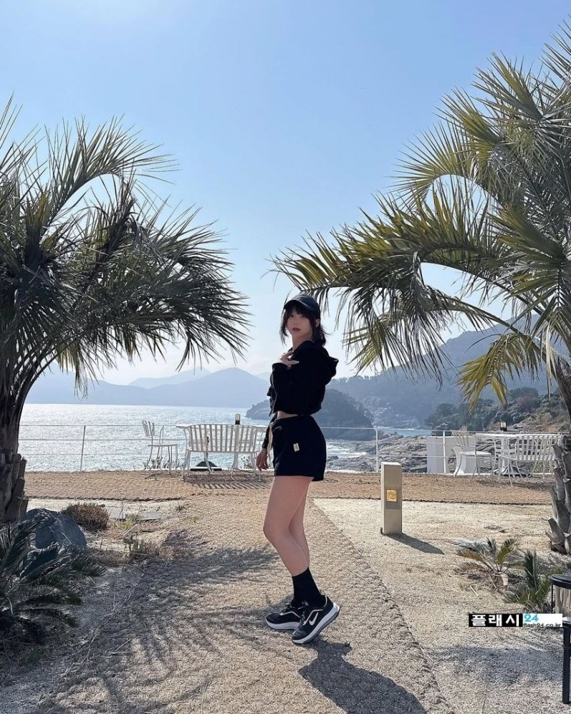 ㅇㅎ)운동나온 코코 김아영 CK 블랙 브라-6