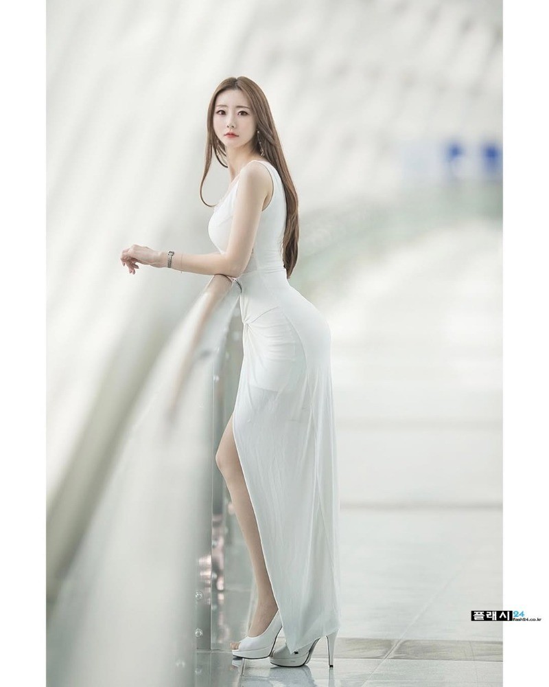 서울모빌리티쇼 2025 포르쉐 정지혜-3