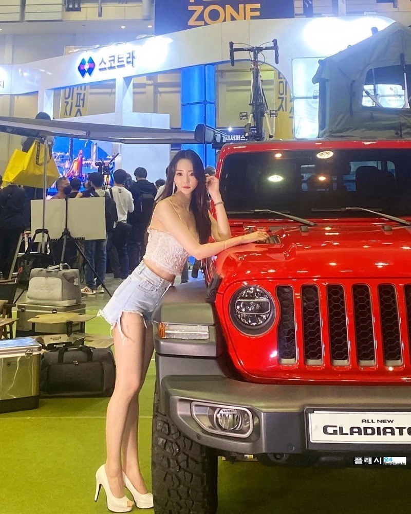 서울모빌리티쇼 2025 포르쉐 정지혜-11