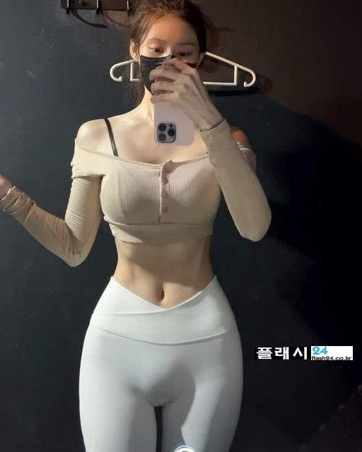 개인적으로 선호하는 여자친구 레깅스-7