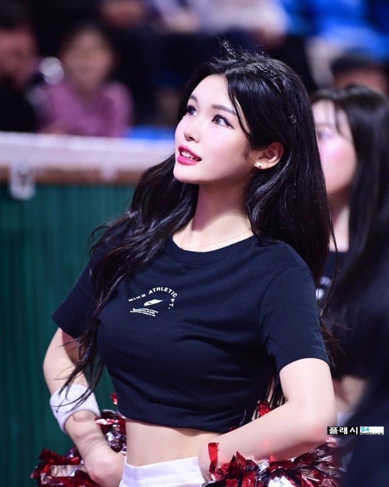 치어리더 정서연 잘빠졌네-7