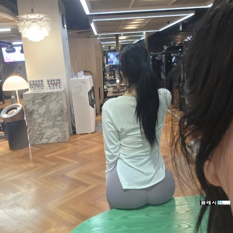빡쳐서 자연산 골반 인증하는 BJ-12