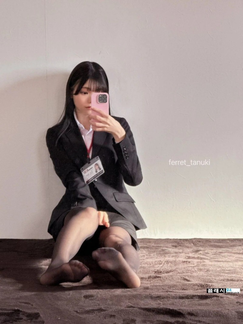 몰랐던 회사 여직원의 사생활-3