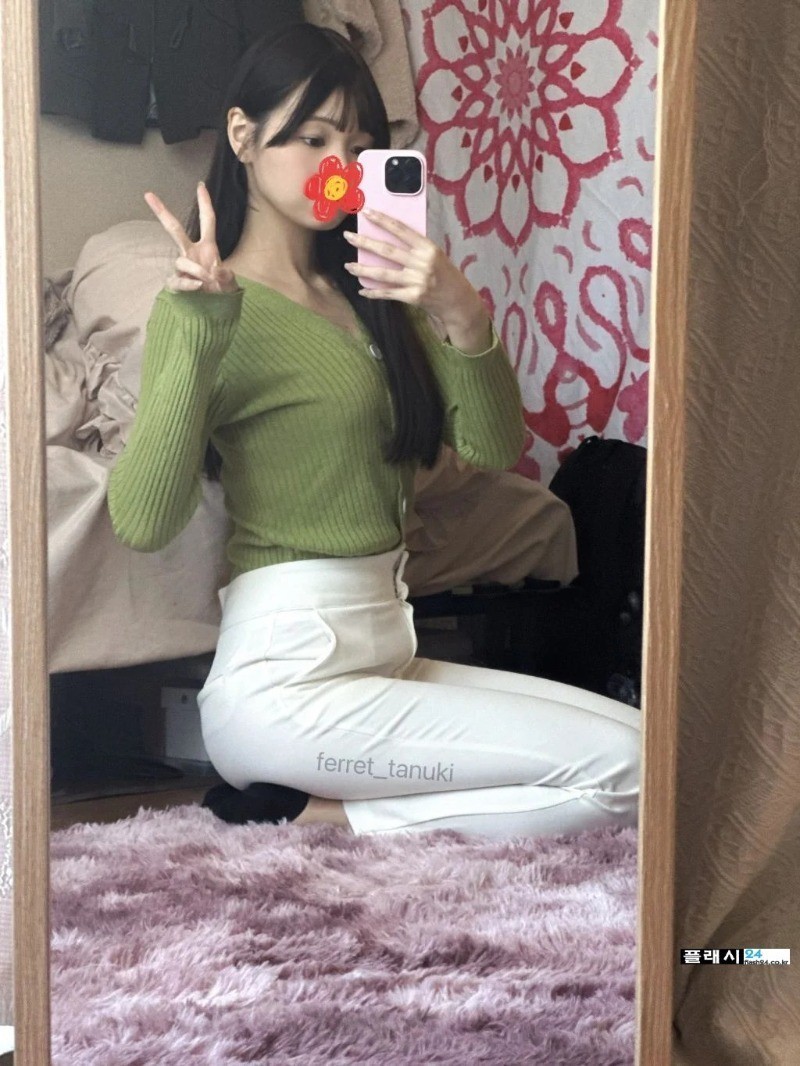 몰랐던 회사 여직원의 사생활-9