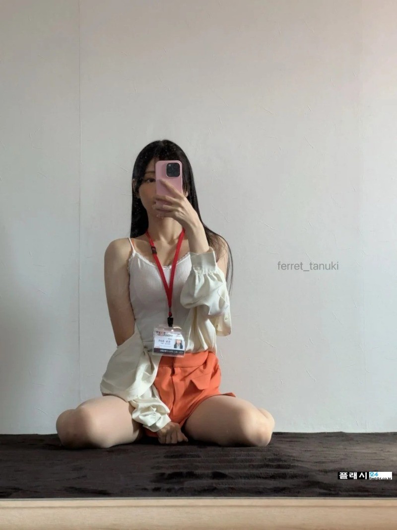 몰랐던 회사 여직원의 사생활-16