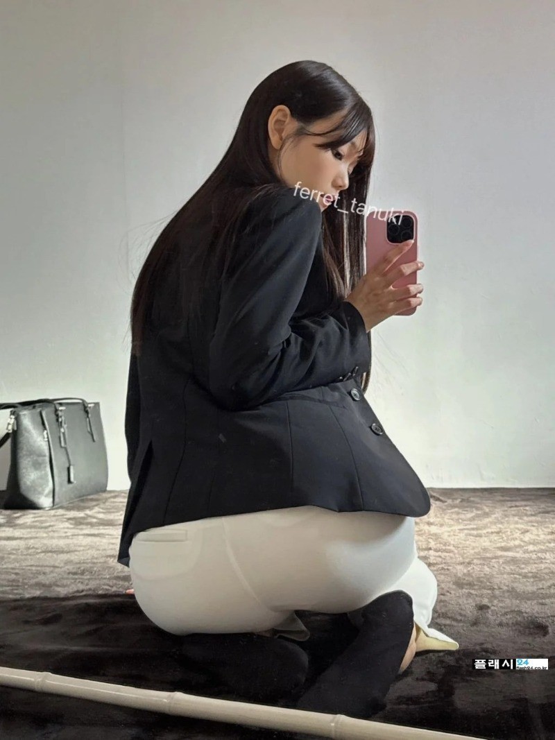 몰랐던 회사 여직원의 사생활-18
