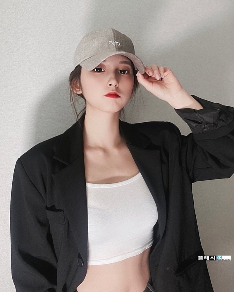 ㅇㅎ)현역때 몰랐던 전 치어리더 bj 하윤-13
