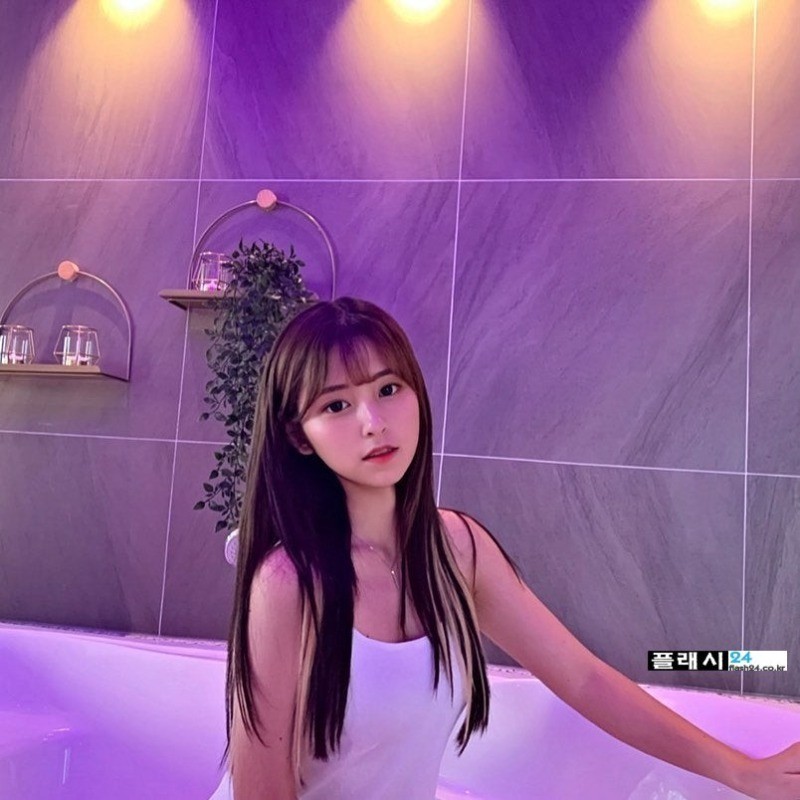 ㅇㅎ)현역때 몰랐던 전 치어리더 bj 하윤-14