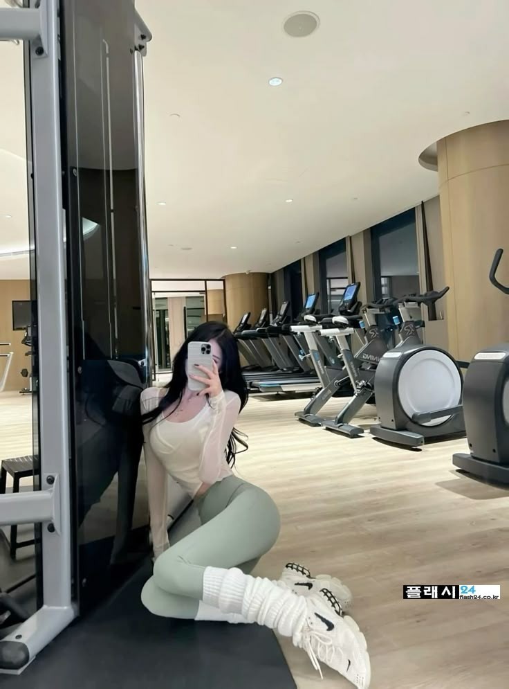 헬스장에 꼭 필요한 알바녀-4