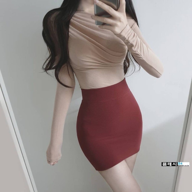 얼굴이 너무 궁금한 슬렌더 누나-6