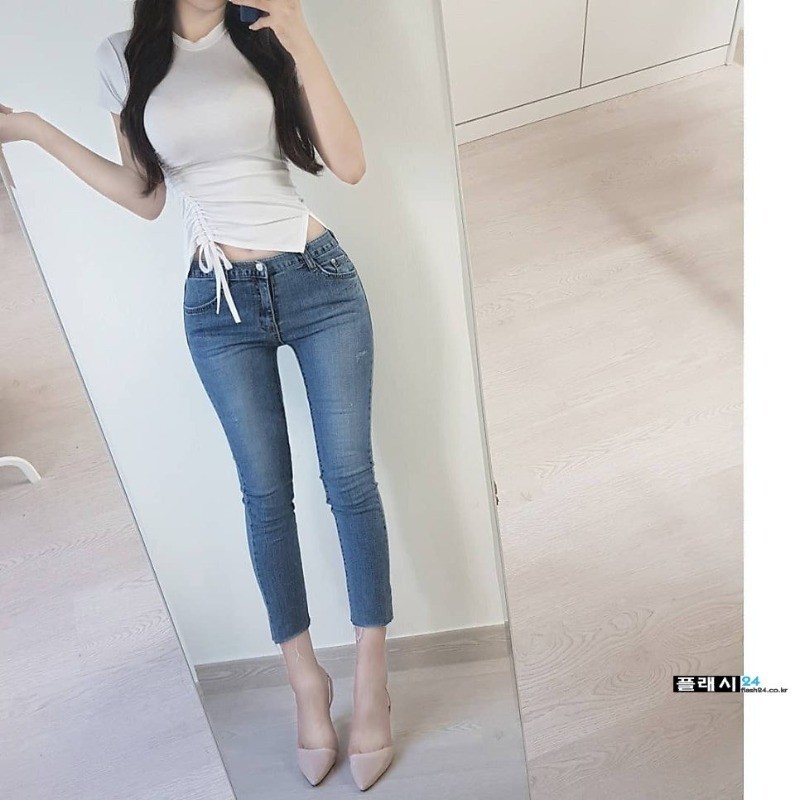 얼굴이 너무 궁금한 슬렌더 누나-11