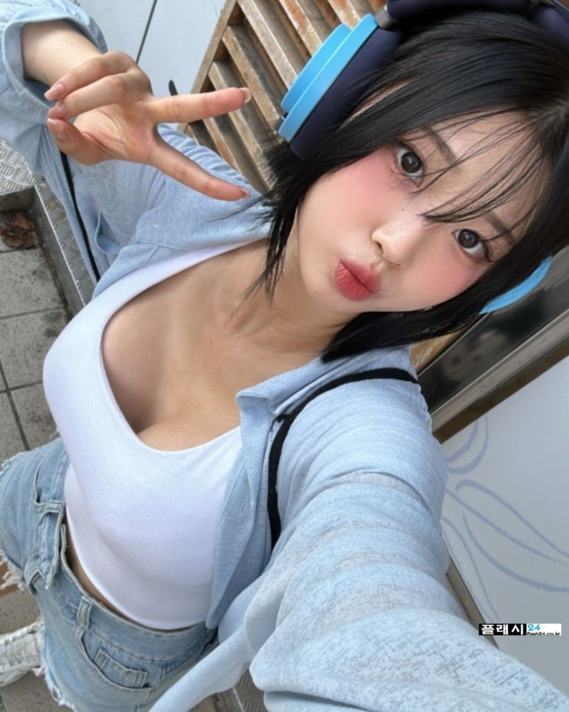 장은비 핑크 비키니 뒤태-2