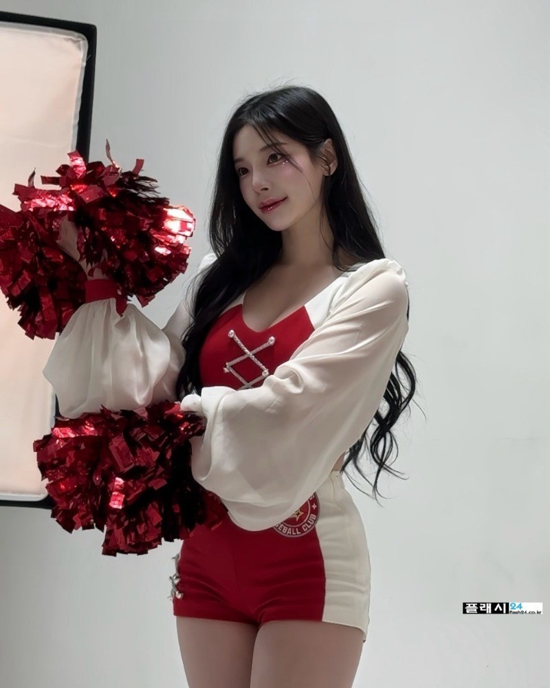 조연주 치어리더 남성 잡지 촬영중-10