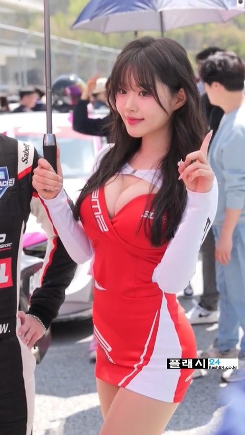 본업 뛰는 홍지은-6