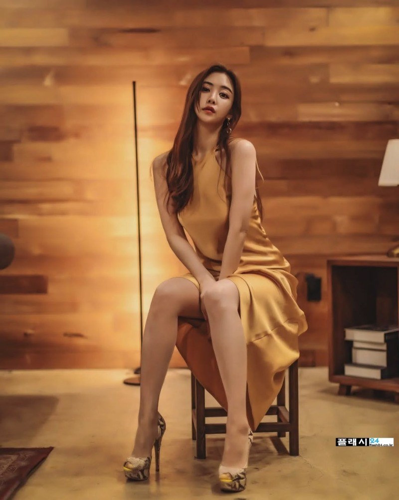 ㅇㅎ)레이싱모델 유리 눈 웃음 미쳤네-7
