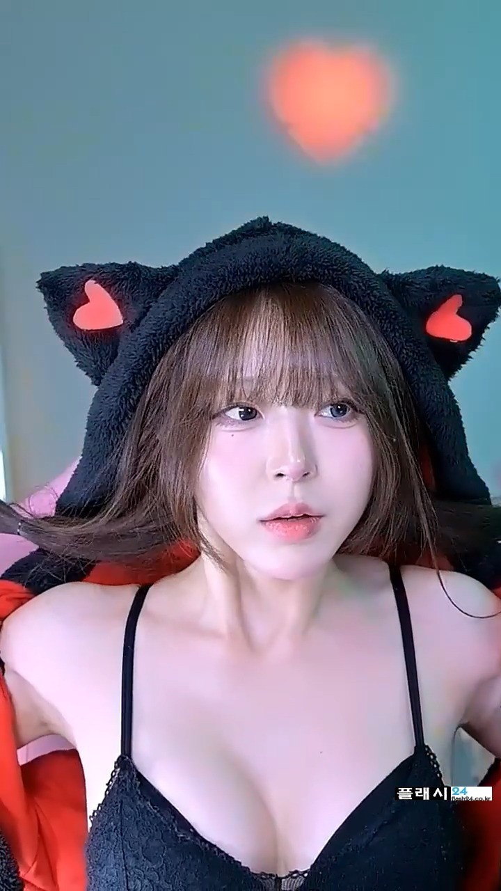 많이 더웠던 갓리타냥 우마우마-3