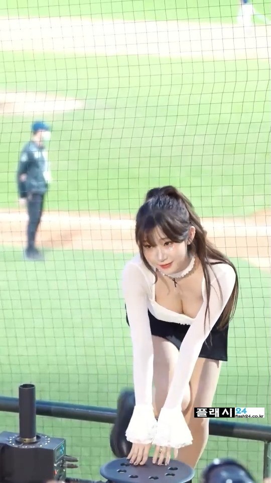 대만에서 역대급 포착된 이주은 치어리더-5