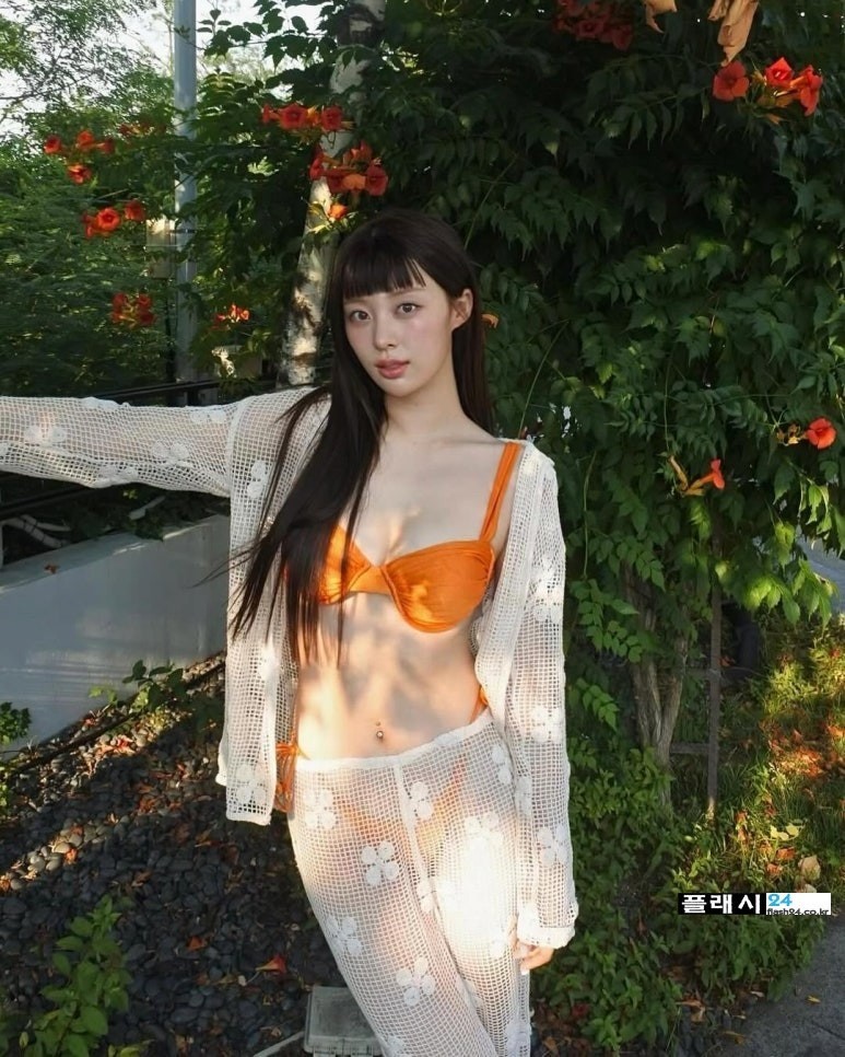 한승연애2 팔색조 이지연 한뼘 수영복
