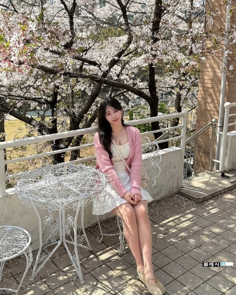 ㅇㅎ)누나랑 벚꽃 구경 꼭 하고 싶이요-6
