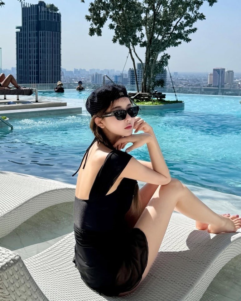ㅇㅎ)인스타그램 팔로워 28.5만 샤론(신새롬) 여름 여친룩-4