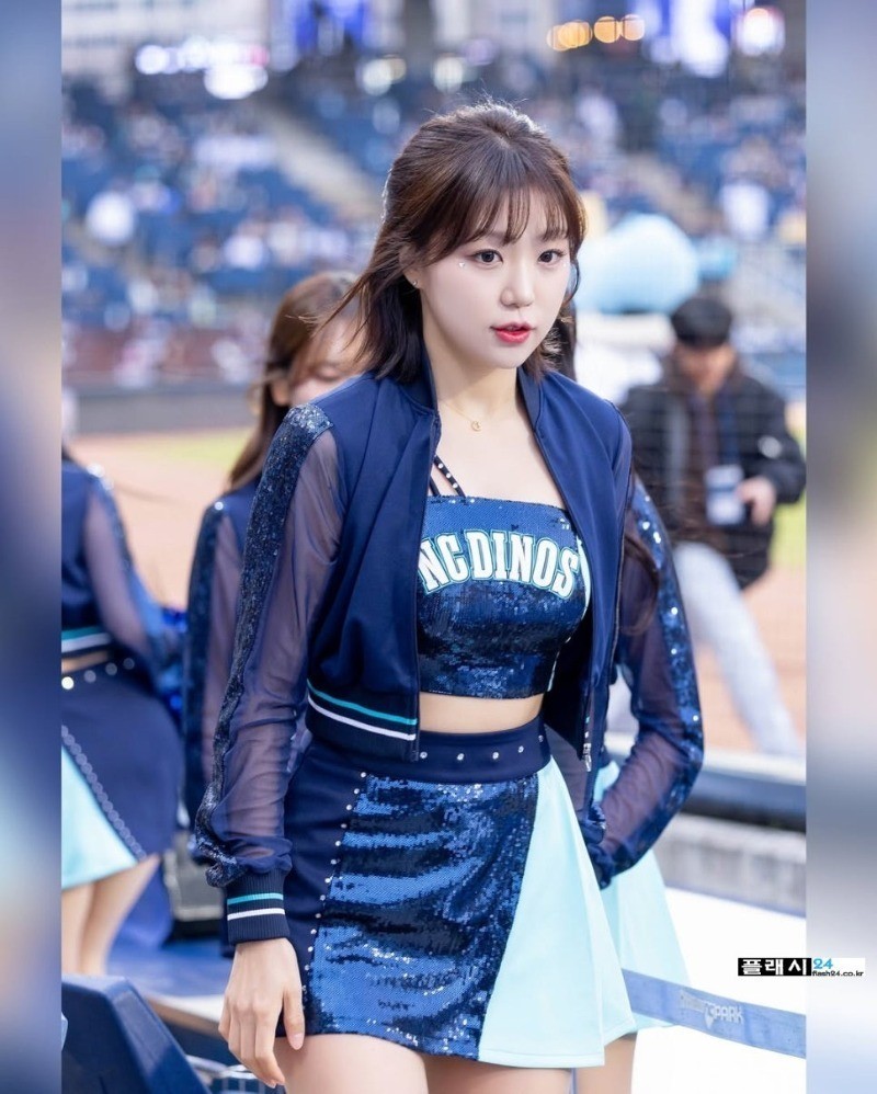 ㅇㅎ)치어리더 이주희 타이트한 흰팬츠 앞 뒤-9
