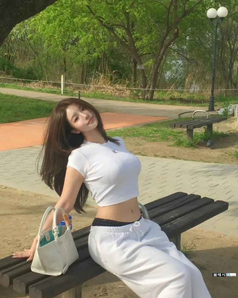 여친과의 한강 데이트가 기다려지는 이유-5